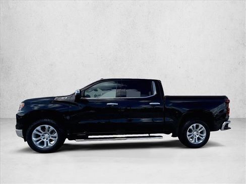 Used 2025 Chevrolet Silverado 1500 LTZ w/ LTZ Premium Package AWD/4WD image 6