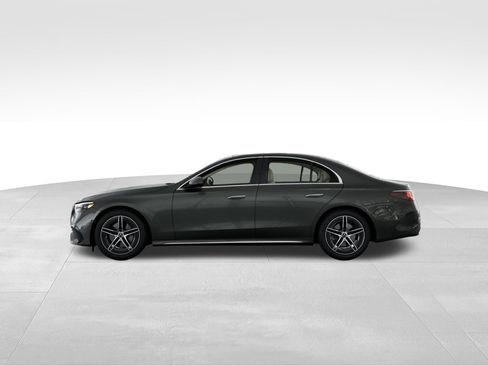 New 2026 Mercedes-Benz E 350 4MATIC Sedan image 36