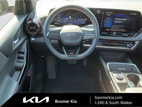Used 2025 Chevrolet Equinox RS w/ Safety and Technology Package FWD image 14