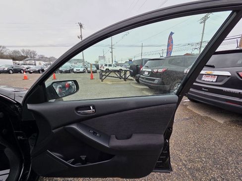 Used 2012 Nissan Altima 2.5 S w/ 20th Anniversary Pkg image 15