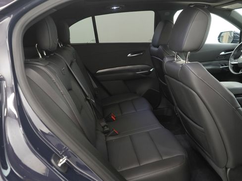 Used 2024 Cadillac XT4 Premium Luxury image 14