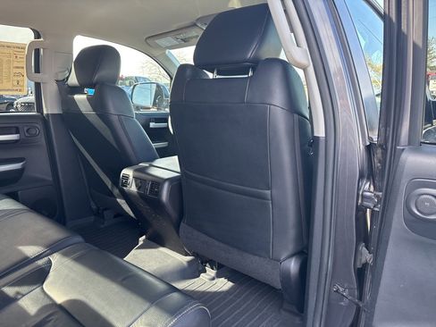 Used 2014 Toyota Tundra Limited w/ Limited Premium Package image 44