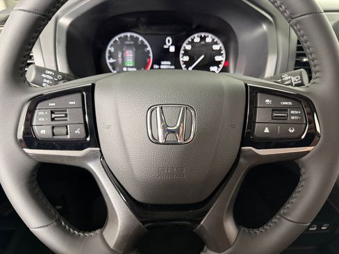 New 2026 Honda Odyssey Touring image 14