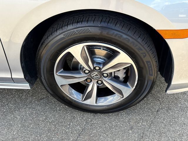 Used 2018 Honda Odyssey Touring image 7