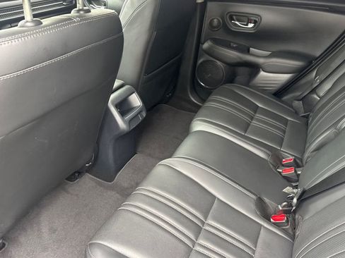 Certified 2024 Honda HR-V EX-L image 14