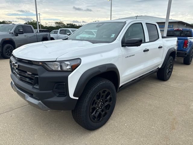 New 2026 Chevrolet Colorado Trail Boss AWD/4WD image 3