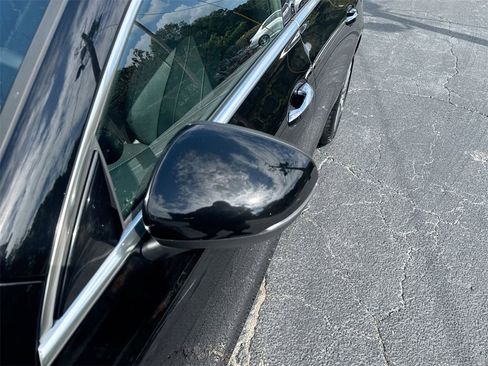 Used 2024 Mercedes-Benz CLA 250 4MATIC w/ Exclusive Package image 11