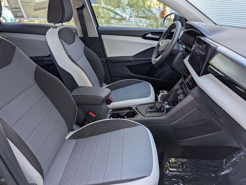 Certified 2025 Volkswagen Taos S FWD image 20