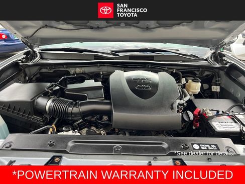 Used 2019 Toyota Tacoma TRD Sport AWD/4WD image 41