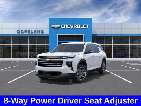 New 2026 Chevrolet Traverse LT FWD image 9