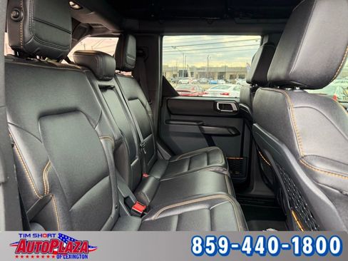 Used 2024 Ford Bronco Badlands AWD/4WD image 45