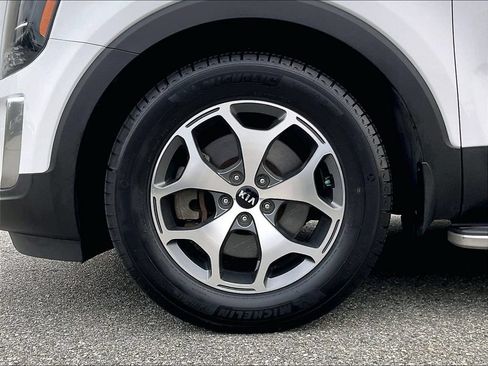 Used 2021 Kia Telluride EX AWD/4WD image 7