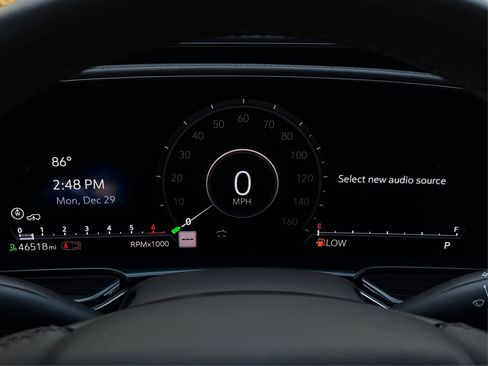 Used 2021 Cadillac Escalade Premium Luxury w/ Driver Assist Tech Package image 18