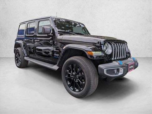Used 2023 Jeep Wrangler Sahara w/ Cold Weather Group image 3