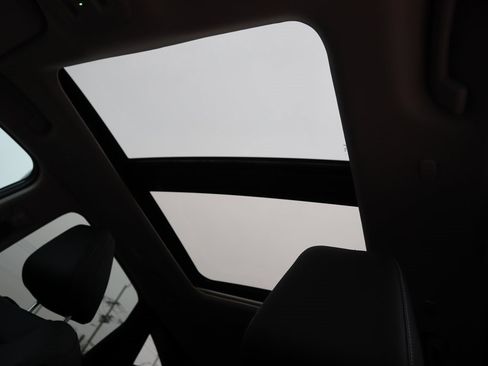 New 2025 Nissan Murano SL image 16