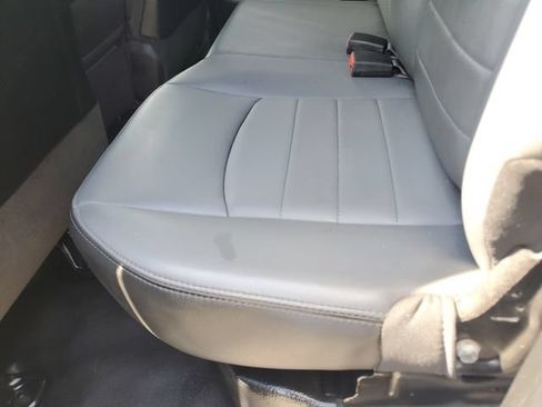 Used 2022 RAM 1500 Tradesman w/ Chrome Appearance Group AWD/4WD image 26