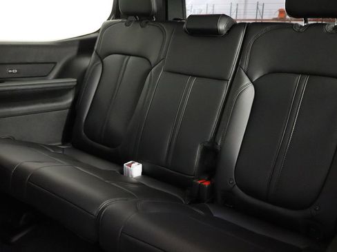 New 2026 Jeep Grand Wagoneer 4WD image 17