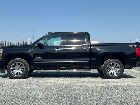 Used 2015 Chevrolet Silverado 1500 High Country w/ High Country Premium Package AWD/4WD image 6