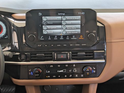 Used 2025 Nissan Pathfinder Platinum w/ Cargo Package FWD image 27