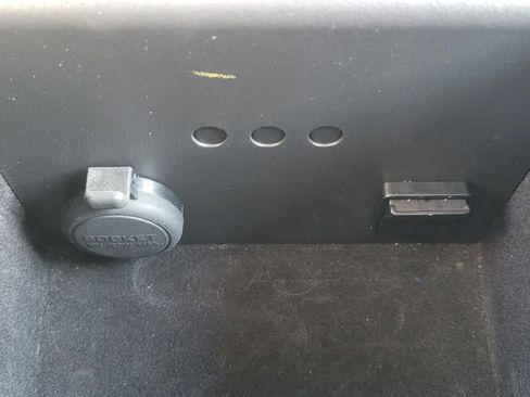 Used 2013 INFINITI G37 x w/ Premium Pkg image 28