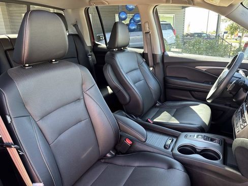 Used 2023 Honda Ridgeline RTL-E image 11