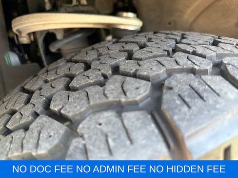 Used 2022 Ford Bronco Black Diamond AWD/4WD image 30