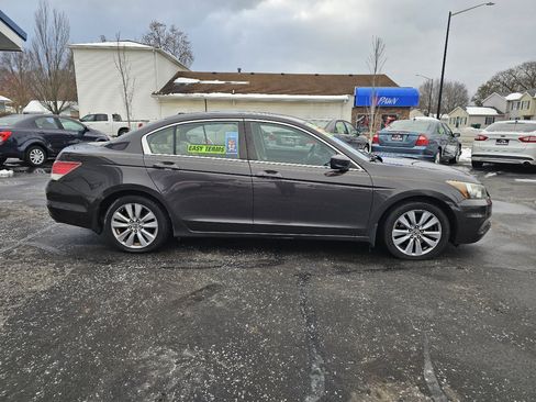 Used 2011 Honda Accord EX-L image 10
