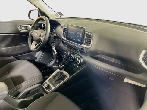 Used 2023 Hyundai Venue SEL w/ Cargo Package FWD image 27
