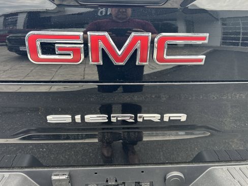 New 2026 GMC Sierra 1500 AT4 w/ AT4 Premium Package AWD/4WD image 9