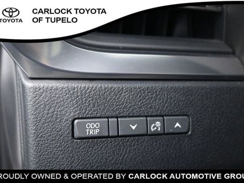 Used 2024 Lexus GX 550 w/ Accessory Package (Z1) AWD/4WD image 31