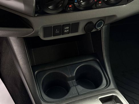 Used 2015 Toyota Tacoma 4x4 Double Cab w/ TRD Off-Road Package image 14
