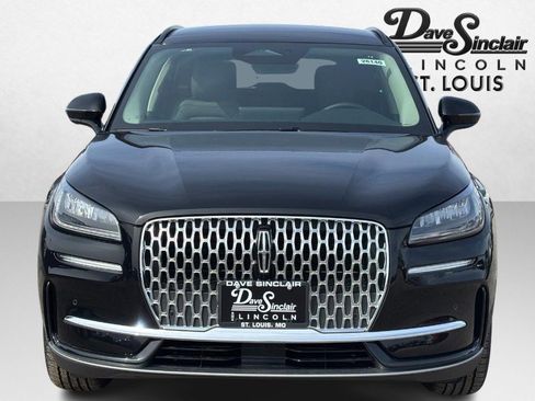 New 2026 Lincoln Corsair Premiere image 8