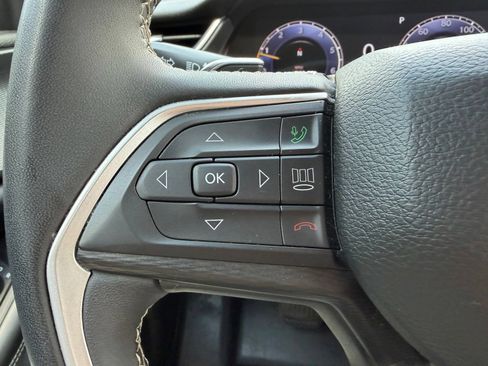 Used 2023 Jeep Grand Cherokee L Laredo RWD image 14