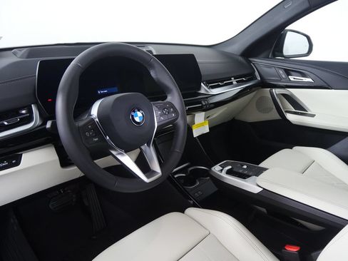 New 2026 BMW X2 xDrive28i w/ Technology Package AWD/4WD image 12