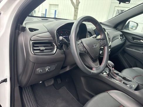 Used 2023 Chevrolet Equinox RS w/ RS Leather Package AWD/4WD image 10