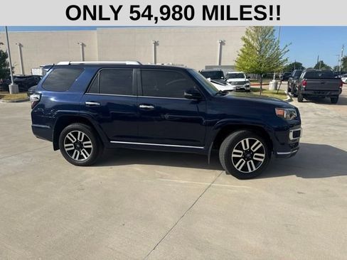 Used 2022 Toyota 4Runner Limited AWD/4WD image 2
