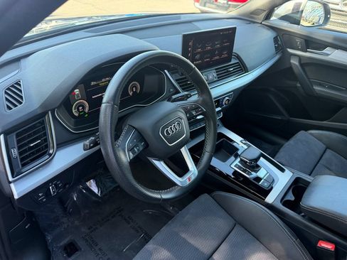 Used 2023 Audi Q5 e Premium Plus w/ Premium Plus Package AWD/4WD image 13
