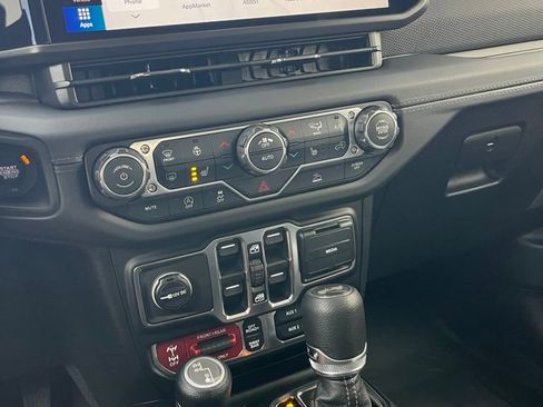 New 2026 Jeep Wrangler Rubicon image 15