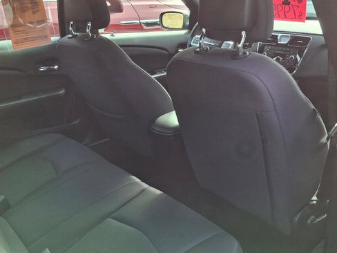 Used 2013 Chrysler 200 Touring w/ Cold Weather Group image 10