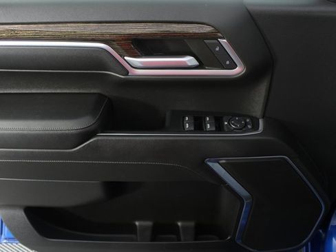 Used 2022 GMC Sierra 1500 Elevation image 13