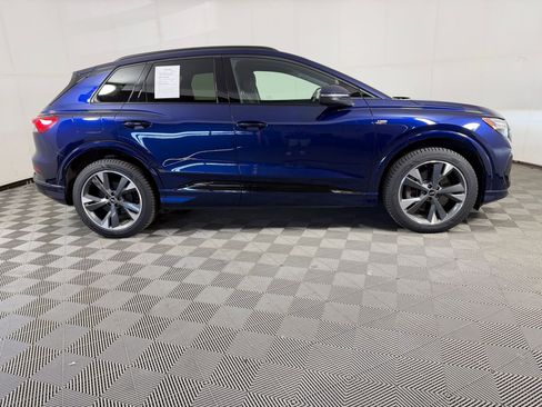Used 2023 Audi Q4 e-tron Prestige w/ Black Optic Package AWD/4WD image 8