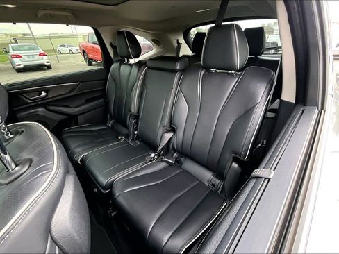 Used 2024 Acura MDX SH-AWD w/ Advance Package image 36