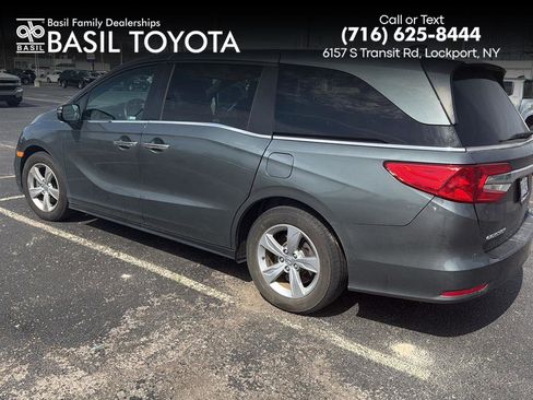 Used 2020 Honda Odyssey EX image 1