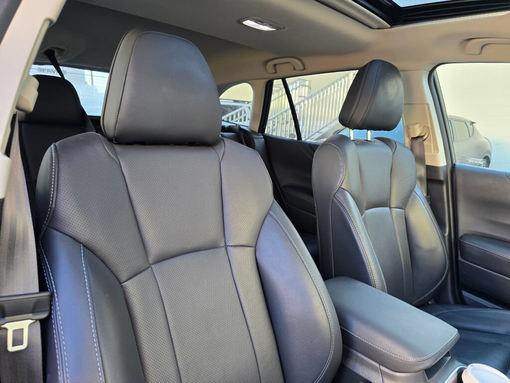 Certified 2024 Subaru Outback Limited AWD/4WD image 10