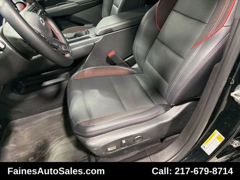 Used 2024 Chevrolet Equinox EV RS AWD/4WD image 33