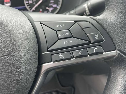 New 2025 Nissan Sentra SV image 20