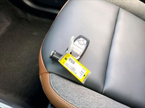 Used 2024 Ford Bronco Sport Outer Banks w/ Tech Package image 13