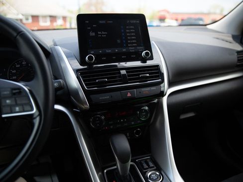 Used 2024 Mitsubishi Eclipse Cross SE AWD/4WD image 13