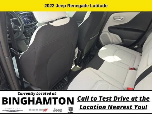 Used 2022 Jeep Renegade Latitude w/ Convenience Group AWD/4WD image 10