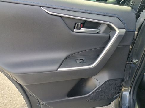 Used 2023 Toyota RAV4 XSE image 15